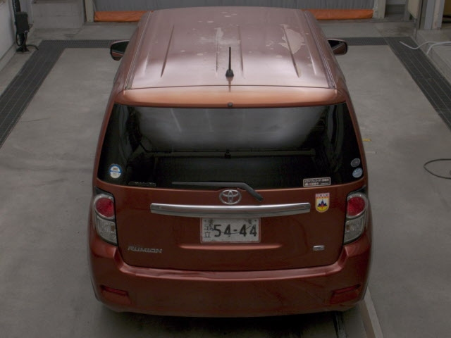 TOYOTA COROLLA RUMION 2010