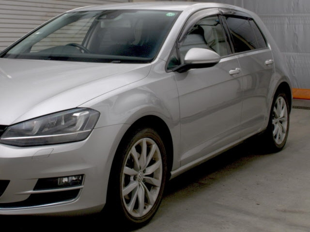 VOLKSWAGEN GOLF 2013