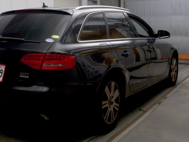 AUDI A4 2011
