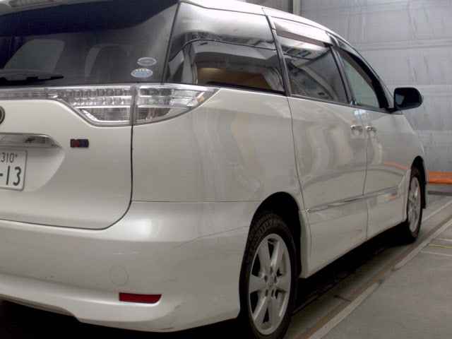 TOYOTA ESTIMA HYBRID 2010