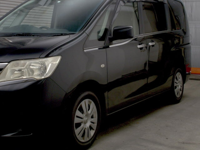 NISSAN SERENA 2012