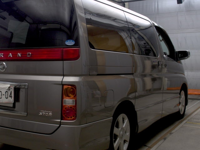 NISSAN ELGRAND 2008