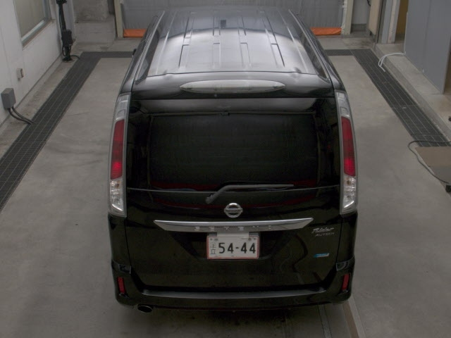 NISSAN SERENA 2012
