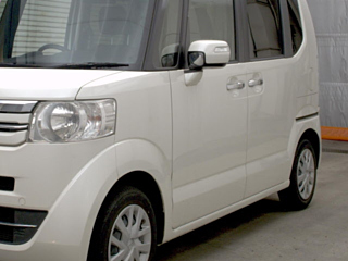 HONDA N BOX 2017