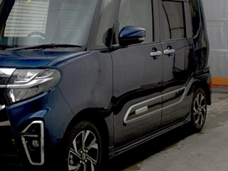 DAIHATSU TANTO 2022