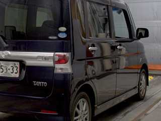 DAIHATSU TANTO 2009