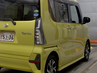 DAIHATSU TANTO 2020