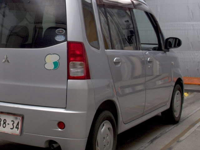 MITSUBISHI TOPPO 2010