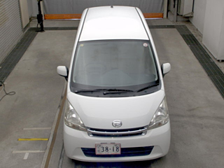 DAIHATSU MOVE 2012