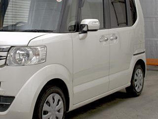 HONDA N BOX 2016