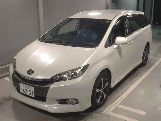 TOYOTA WISH 2012