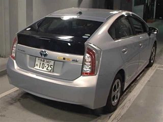 TOYOTA PRIUS 2012