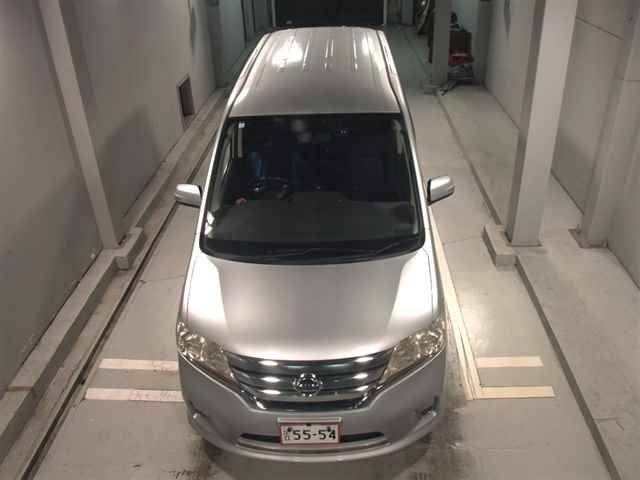 NISSAN SERENA 2012