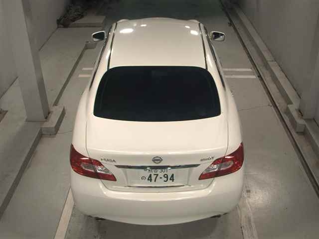 NISSAN FUGA 2011