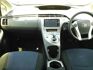 TOYOTA PRIUS 2012