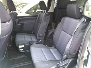 TOYOTA NOAH 2014