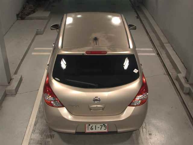 NISSAN TIIDA 2011