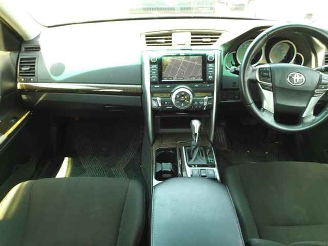TOYOTA MARK X 2012