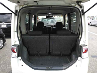 DAIHATSU TANTO 2008