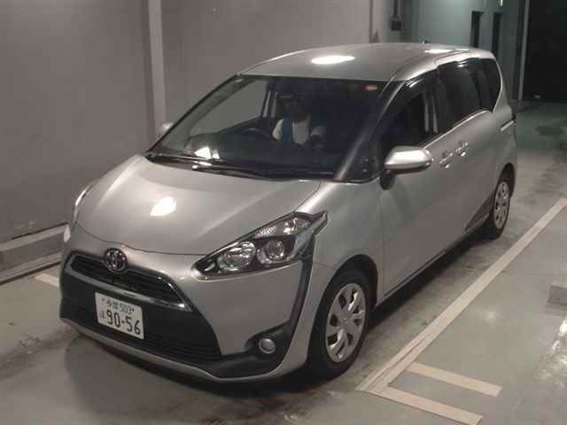 TOYOTA SIENTA 2018