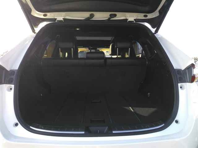 TOYOTA HARRIER 2017