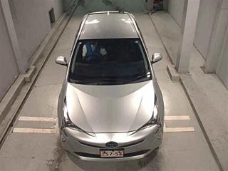 TOYOTA PRIUS 2018