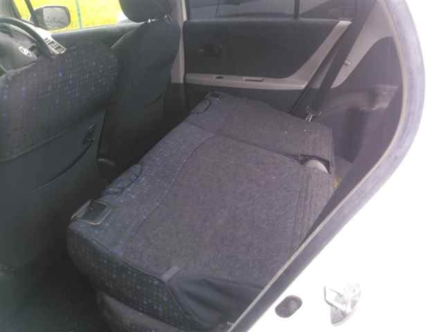 TOYOTA VITZ 2009