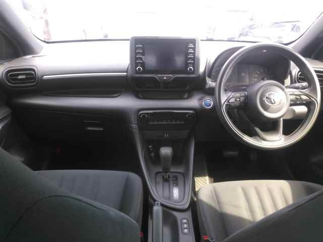 TOYOTA YARIS 2021