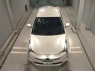 TOYOTA PRIUS 2017
