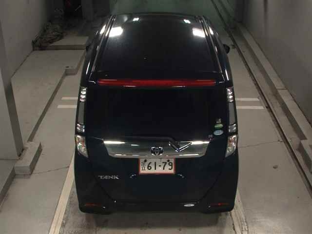 TOYOTA TANK 2020