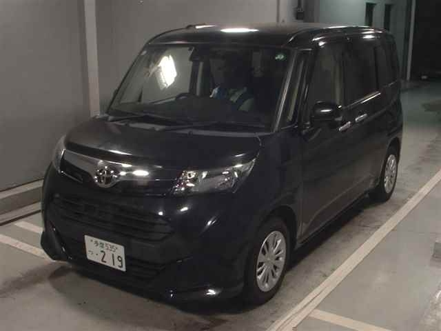 TOYOTA TANK 2017