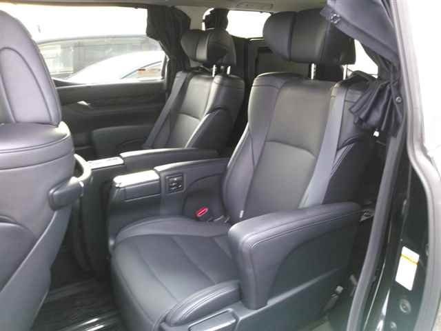 TOYOTA VELLFIRE 2018