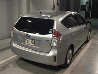 TOYOTA PRIUS ALPHA 2020