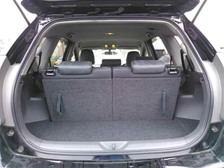 TOYOTA PRIUS ALPHA 2013