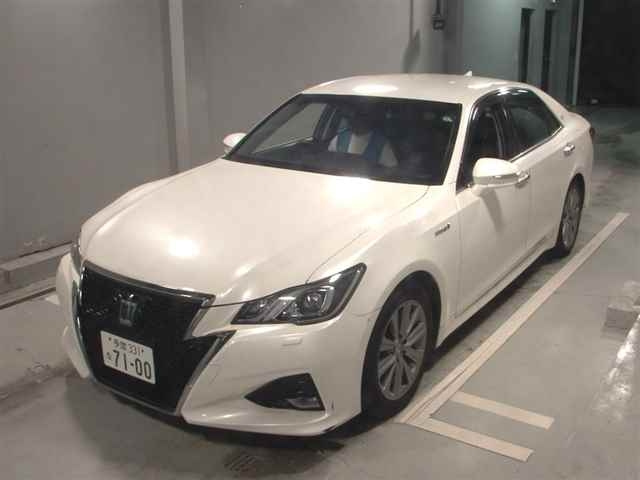 TOYOTA CROWN 2017
