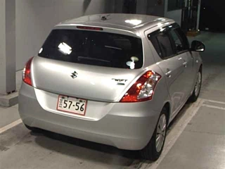 SUZUKI SWIFT 2015