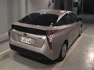 TOYOTA PRIUS 2017