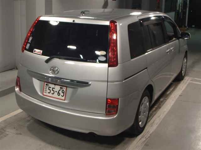 TOYOTA ISIS 2008