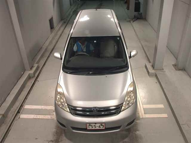TOYOTA ISIS 2008