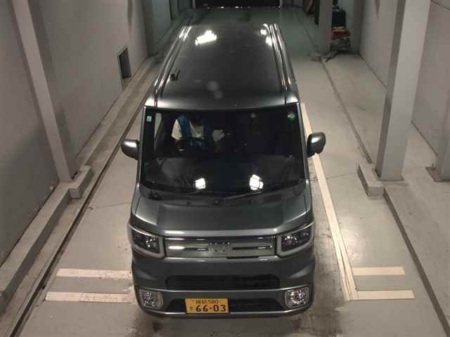 DAIHATSU WAKE 2019