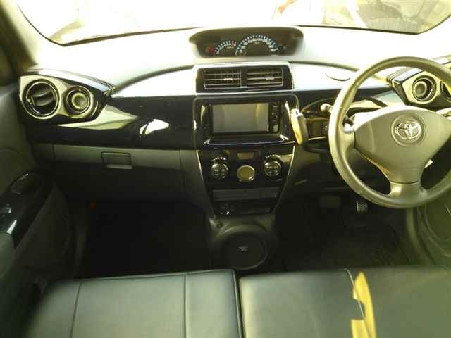 TOYOTA BB 2016