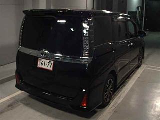 TOYOTA VOXY 2015