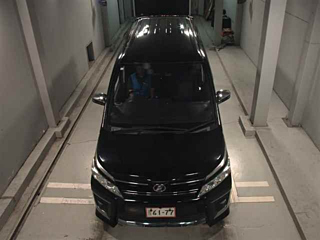 TOYOTA VOXY 2015