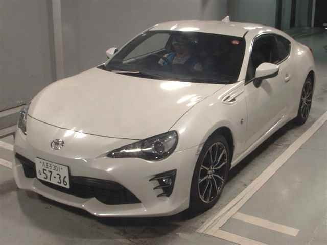 TOYOTA 86 2021