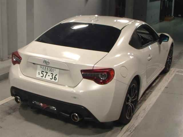 TOYOTA 86 2021