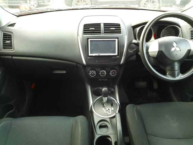 MITSUBISHI RVR 2010