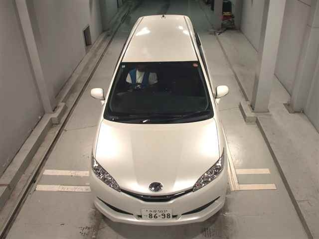 TOYOTA WISH 2014