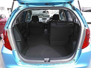 HONDA FIT 2010