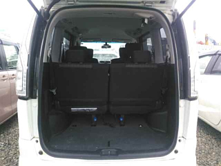 NISSAN SERENA 2015