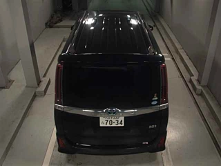 TOYOTA NOAH 2017